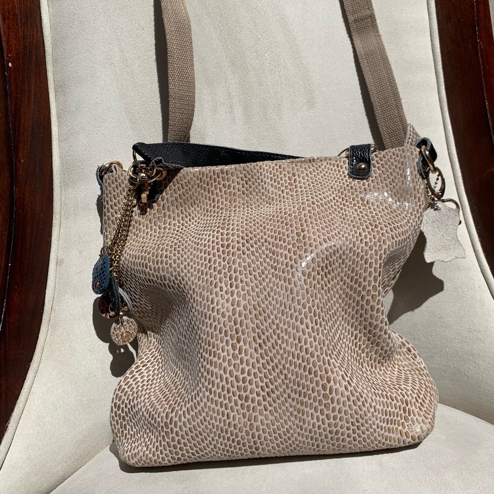 ✨Fun faux snakeskin crossbody\handbag ✨